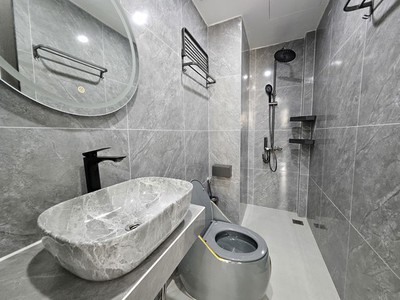 Nhà mới ô tô vào nhà kinh doanh phố ngọc lâm-long biên  39m2,x 6 tầng, mt 5m, 14 tỷ. 4