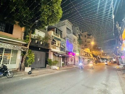 Bán nhà 50m2, hẻm xe hơi đường lê sát, quận tân phú 0