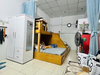 Bán nhà 50m2, hẻm xe hơi đường lê sát, quận tân phú 3
