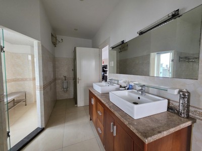 Bán nhà mặt phố cát lái, q.2, 106m , 5 tầng, 9.8 tỷ, sổ hồng 4