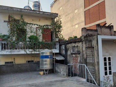 Cho thuê nhà kinh doanh mp trương định 38m2, 3 tầng, 2 pn, kd vp, c.ty, thuốc... 0