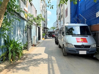 Nhà mới đẹp ở ngay   gần mặt tiền phạm văn đồng, bt - 49m2 - 5 tầng - chỉ 8,9 tỷ giảm sâu còn 8,5 tỷ 1