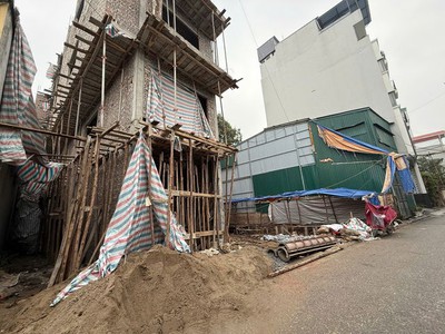 Nhà mới ngõ thông tô tô qoa- vào nhà vũ xuân thiều-long biên  65m2 x  7 tầng,12.8 tỷ. có thương 3