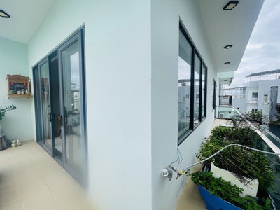 Mặt tiền nguyễn tri phương đường 10.5m, 230m2, 3 tầng như mới, đoạn kd vip 1