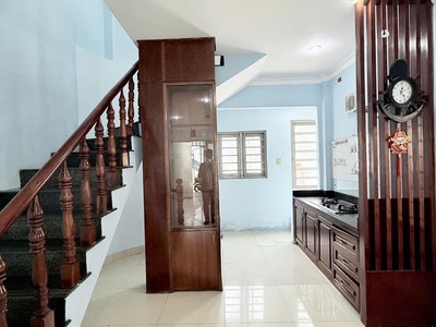  nhà 2 mặt hẻm hxh 59m2 2tầng ngang 4,6m shr hoàn công đủ giá 5,8tỷ lh 0949351891 mr toan 1