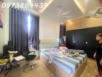 Bán nhà 3 tầng   đối diện chợ bà điểm - xe hơi vào tận nhà   ngang gần 7m   100m  công nhận đủ - 3