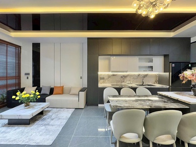Nhà mới 3 tầng mặt tiền đẹp   4 phòng ngủ   giá chỉ 7.45 tỷ   trung tâm vip hòa xuân 3