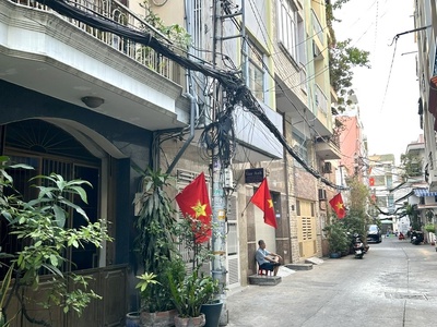 Khu víp nha ích nhà bán chứng tỏ khu phố đẹp an toàn - đi hướng nào cũng tiện--vĩnh hội, tôn đản, 2