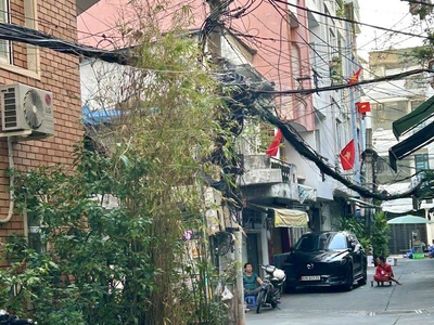 Khu víp nha ích nhà bán chứng tỏ khu phố đẹp an toàn - đi hướng nào cũng tiện--vĩnh hội, tôn đản, 4