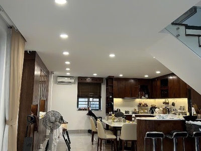 Hẻm 8m âu cơ, trung tâm tân bình, 145m2, 8.7x15 , 4 tầng, giá 17,9 tỷ. 2