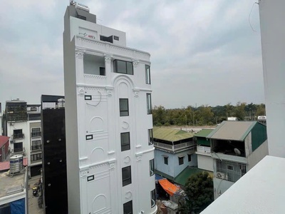 Hiếm bán nhanh trong tuần- nhà mới kính koong giang biên- long biên- 43m-5t- full công năng- gần ô 1