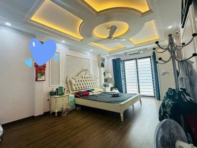 Bán nhà lô góc trần duy hưng, dân xây 51m2, 6t thang máy, ôtô vào nhà, 17 tỷ hơn 1