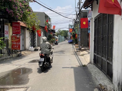 Hàng thơm nhà liên khu 5-6 ngay chợ 94m2 hẻm xe tải ,2tầng 4 tỷ 2 1