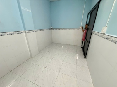 Hàng thơm nhà liên khu 5-6 ngay chợ 94m2 hẻm xe tải ,2tầng 4 tỷ 2 2