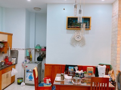 Nhà bán ngang 5m- hơn 11tỷ chút. bán nhà p.rạch ông - q.8   âu dương lân 2