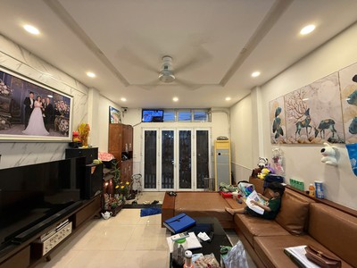 Nguyễn chí thanhba đình47m2 x 5t17.5 tỷvỉa hèô tô tránhgần phố kd tốt khu vip 2