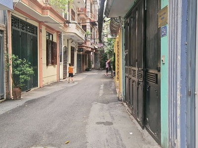 Bán nhà mặt ngõ ô tô dừng đỗ ngày đêm phố hào nam 39m2,x 5 tầng,mặt tiền 4m,13.8 tỷ. 2