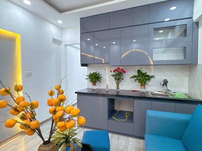 Bán căn hộ tập thể phố nguyễn chí thanh, đống đa, sd 60m2, 2pn, full nội thất ô tô đỗ   tiện ích 1
