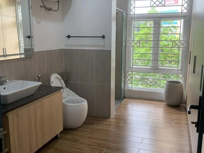 Nhà đẹp phạm ngọc thạch, quận đống đa, 40m2, 6t, ngõ to như phố   gần vincom, gần các bv và đh lớn 3