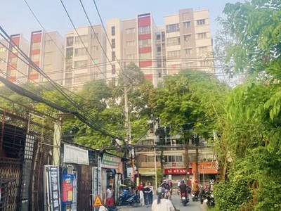 Nhà c4 74m2  - hẻm tải thông vị trí đắc địa ngay canh aeon tân phú nhỉnh 5 0
