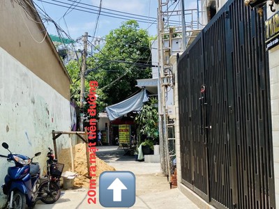 Chính chủ cần bán gấp nhà 4 tầng ngay emart 2- gò vap -6 phòng, dòng tiền 20triệu/tháng, hẻm xe 1