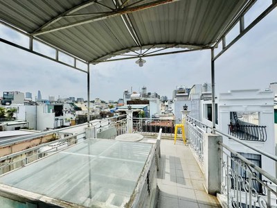 Nhà hẻm ôtô đường vườn chuối quận 3 phường 4. 4