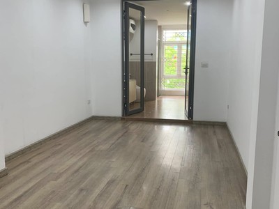 Nhà đẹp phạm ngọc thạch, quận đống đa, 40m2, 6t, ngõ to như phố   gần vincom, gần các bv và đh lớn 2