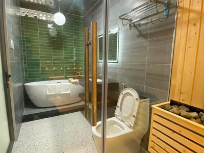 Bán nhà mới 100, dtsd: gần  340m2 sàn - 4pn-5wc   full nội thất - 6,2 tỷ bớt lộc   siêu 4