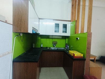 Căn nhà vàng -trong làng thượng thanh-57m-dân xây- thoáng trước sau- full công năng 1