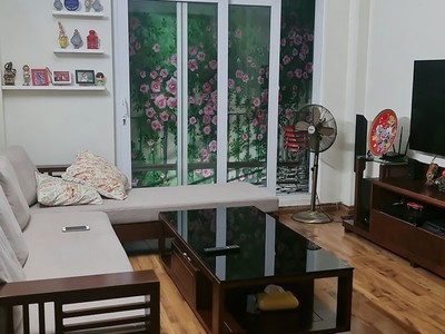 Bán nhà mặt ngõ ô tô dừng đỗ ngày đêm phố hào nam 39m2,x 5 tầng,mặt tiền 4m,13.8 tỷ. 4