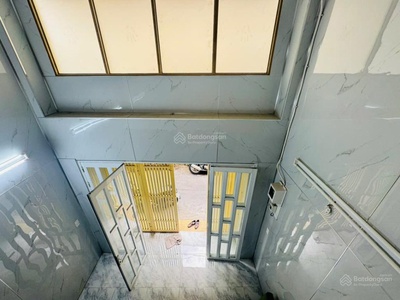 Nhà ký hoà p.11, q.5, hẻm thẳng 1 trục ,5 tầng kiên cố, 6 phòng,shr, hoàn công đủ, nhỉnh 7 tỷ nhẹ 3