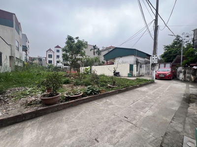 Bán đất đức thượng,diện tích 48m2,mặt tiền 3.8m,đường thông ô tô 0