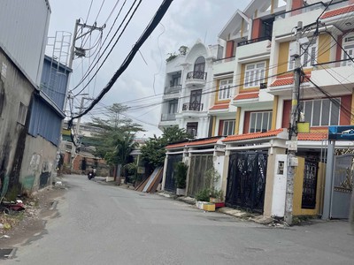 Giảm sốc 2 tỷ bán gấp  nhà 3 tầng hẻm xe tải 235m2 ql 13 hiệp bình phước thủ đức chỉ 14.5 tỷ 0