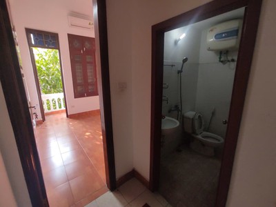 Cho thuê nhà mặt phố kd cà phê, spa, salon...nguyễn bá khoản, 4 tầng x 45m2, 5 pn, 25 triệu 2