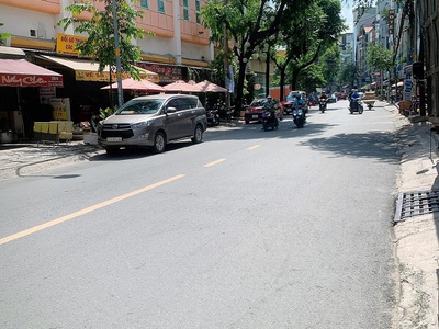 Bán nhà mặt tiền kinh doanh nguyễn thái bình, p4, tân bình, 72m2, 3 tầng. 6 phòng ngủ 4