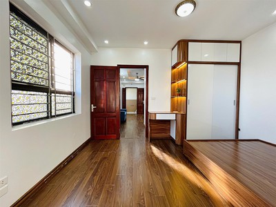 Cần bán gấp căn hộ 45m    1 ngủ, 1 vệ sinh   full nội thất xịn sò   khu đô thị đại thanh. 2
