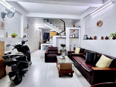 Chính chủ 1 đời, 3tầng, 56m2, hxh, lạc long quân tân bình nhỉnh 6 tỷ. 1