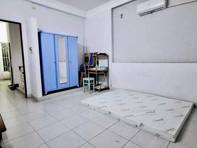 Chính chủ 1 đời, 3tầng, 56m2, hxh, lạc long quân tân bình nhỉnh 6 tỷ. 4