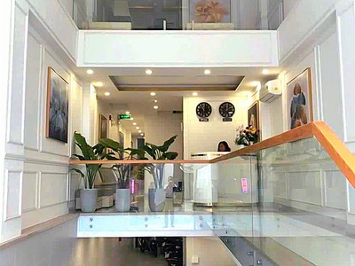 Bán khách sạn hầm 6 tầng - khu phan xích long, phú nhuận 0