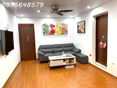 Bán căn hộ vip tập thể ban tổ chức trung ương phố đội cấn 110m giá siêu mềm 0