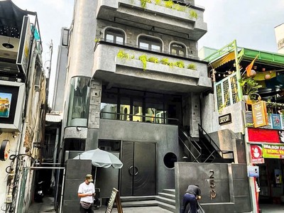 Bán tòa nhà ngang 10m mt trường chinh, tân bình   hầm 5 tầng, 623m2 0