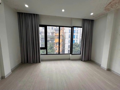 Vỉa hè 8m, dt 45m2, mt 4,5m, 7t,38 tỷ, trung tâm ba đình kinh doanh đẳng cấp,vị trí kim cương,ô tô 1