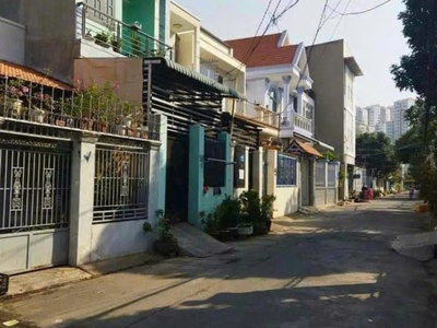 Cần TiềnBán Gấp Nhà Tân Chánh Hiệp.Q12-60m2-SHR Gía 820Triệu.Bao Phí 3