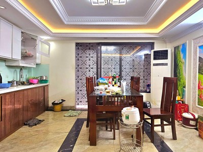 Bán nhà đẹp võ thị sáu   thông   6 tầng thang máy   55m    nở hậu   giá 15 tỷ 2
