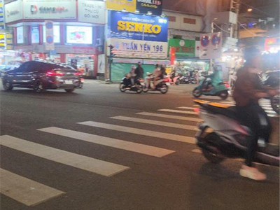  bán gấp   nhà mặt tiền đường ba tháng hai   trung tâm quận 10   giá chỉ 18.5 tỷ 3