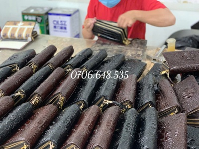 Tìm Mối Sỉ Ví Da Dây Lưng Uy Tín Trên Toàn Quốc 3