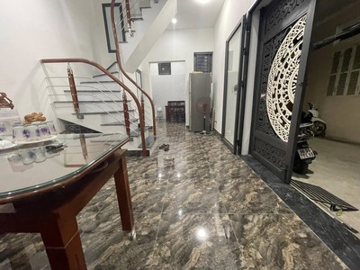 Bán nhà phố đội cấn 33/42m2 x 4 tầng, gần phố ngõ nông rộng, căn góc 3 mặt thoáng, nhà mới đẹp 1
