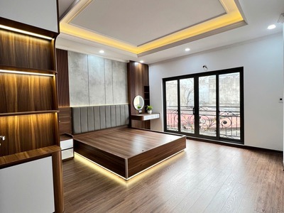 Phân lô nét - ngõ thông các ngả - ô tô đỗ cửa - nhà đẹp dân xây - nguyễn trãi - 19 tỷ 4