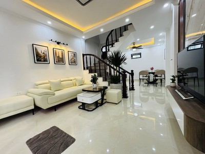 Bán nhà kim giang thanh xuân 8.5 tỷ 50m lô góc 6 tầng thang máy dòng tiền khủng 1