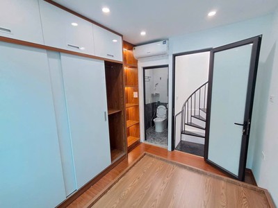 Bán nhà phố thịnh quang 32/50m2 x 4 tầng, mặt ngõ thông rộng, ở sướng kính doanh đỉnh cao, nhà mới 2